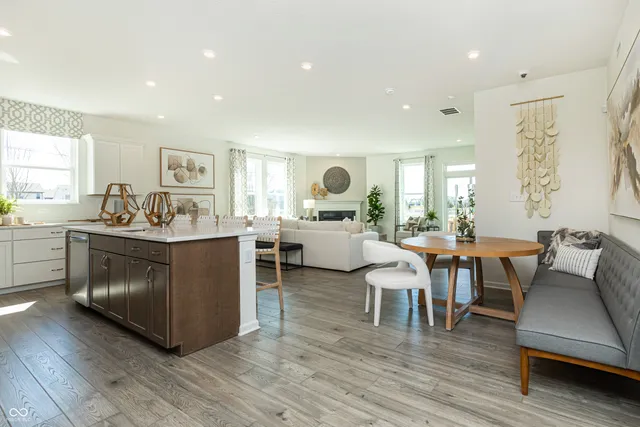 $294,490 | 4146 Palermo Gdn Drive, Indianapolis, IN 46239