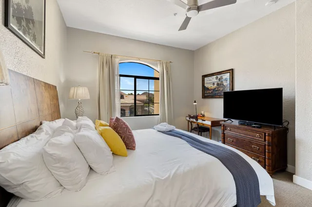 $335,950 | 50750 Santa Rosa Plaza, Unit 6, La Quinta, CA 92253