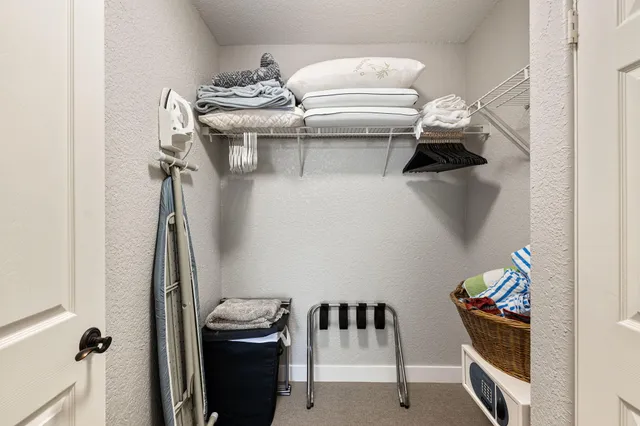 $335,950 | 50750 Santa Rosa Plaza, Unit 6, La Quinta, CA 92253