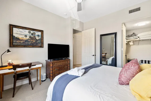 $335,950 | 50750 Santa Rosa Plaza, Unit 6, La Quinta, CA 92253