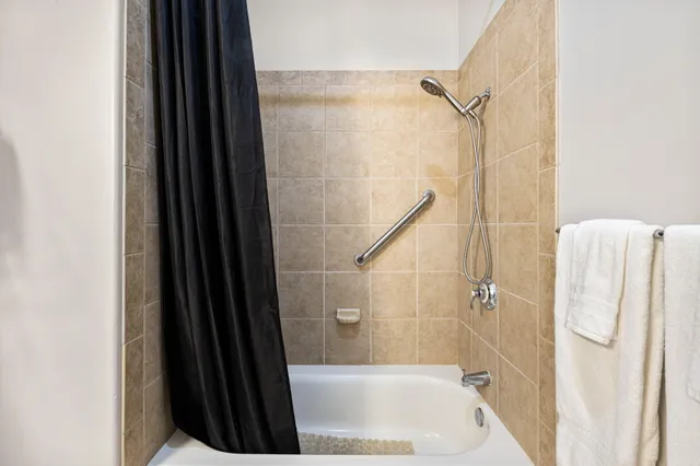 $335,950 | 50750 Santa Rosa Plaza, Unit 6, La Quinta, CA 92253