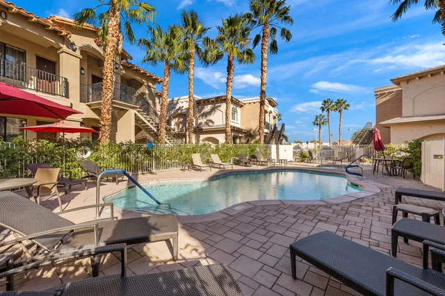 $335,950 | 50750 Santa Rosa Plaza, Unit 6, La Quinta, CA 92253