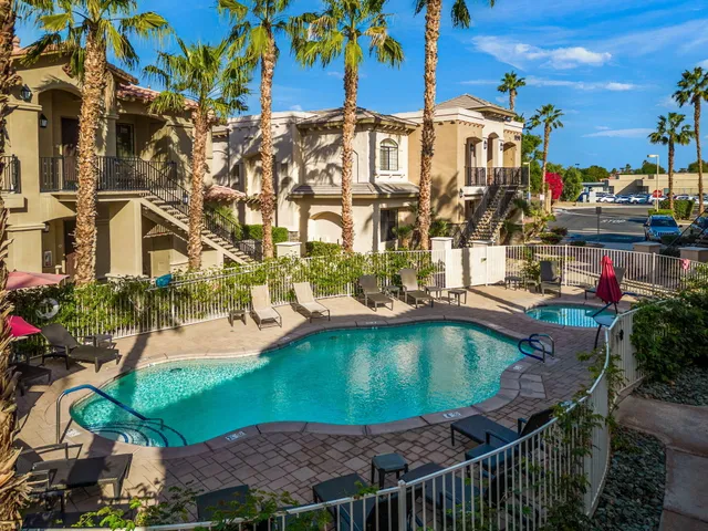$335,950 | 50750 Santa Rosa Plaza, Unit 6, La Quinta, CA 92253
