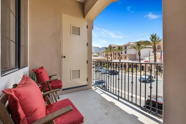 $335,950 | 50750 Santa Rosa Plaza, Unit 6, La Quinta, CA 92253