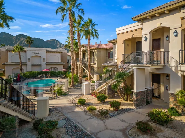 $335,950 | 50750 Santa Rosa Plaza, Unit 6, La Quinta, CA 92253