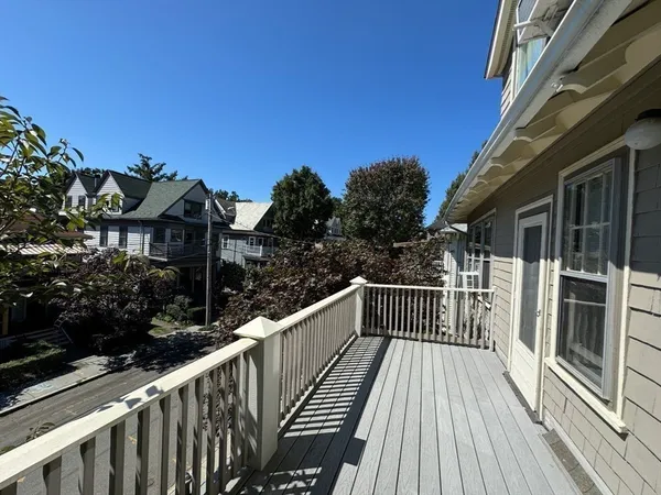 $5,500 | 82 Stearns Road, Unit 2, Brookline, MA 02446