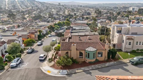 $1,950,000 | 95 Pinehurst Way, San Francisco, CA 94127