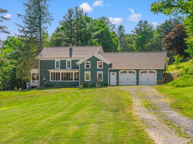 1049 Old State Road Binghamton, NY 13904 - Photo 1 of 50