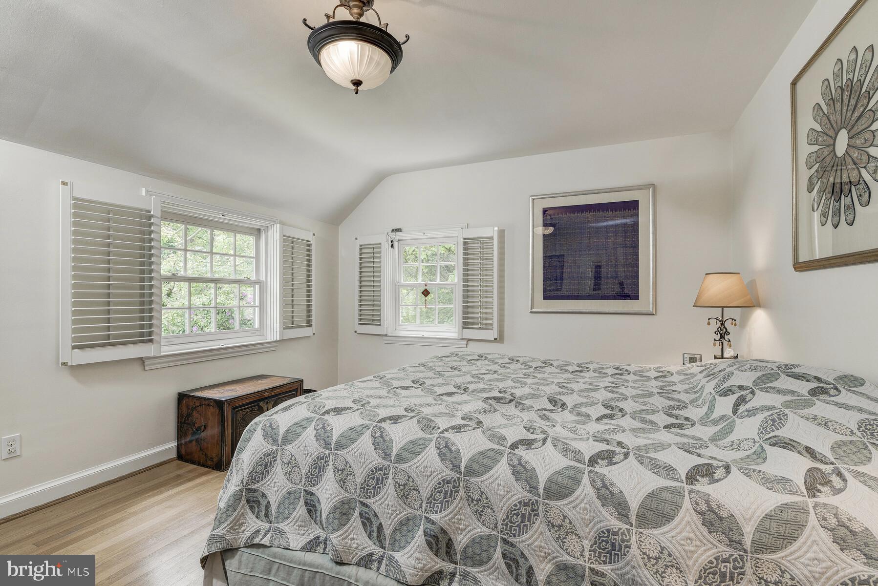 6002 Cobalt Road Bethesda, MD 20816 - Photo 29 of 38 Primary bedroom w/two closets.