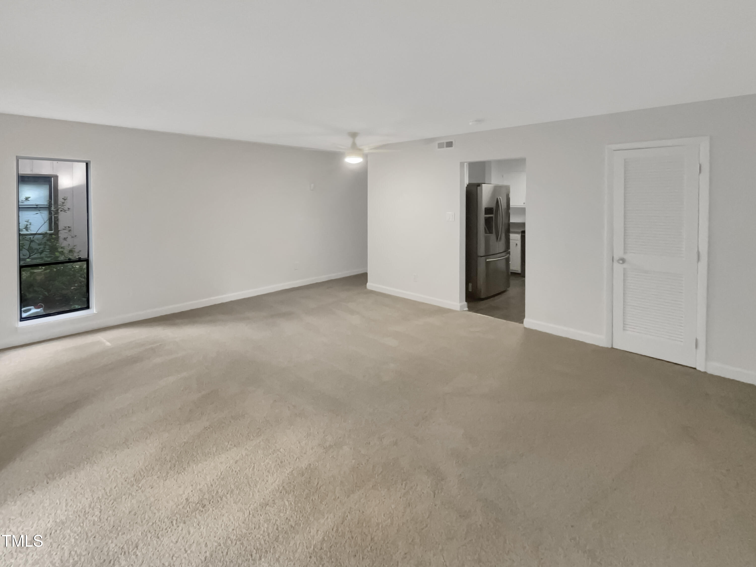 553 Pine Ridge Place Raleigh, NC 27609 - Photo 6 of 18 6