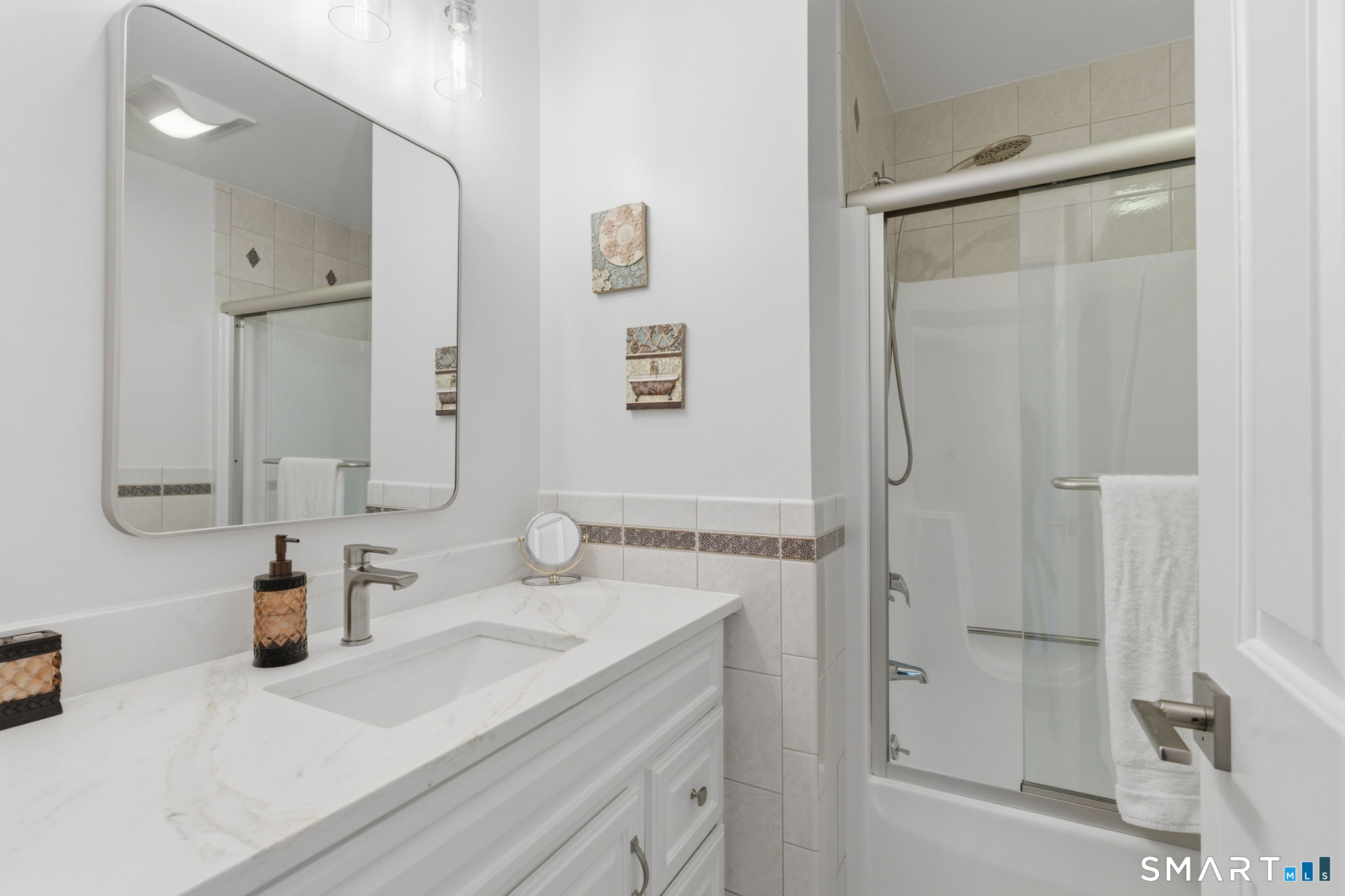 45 Indian Hill Road Farmington, CT 06032 - Photo 25 of 38