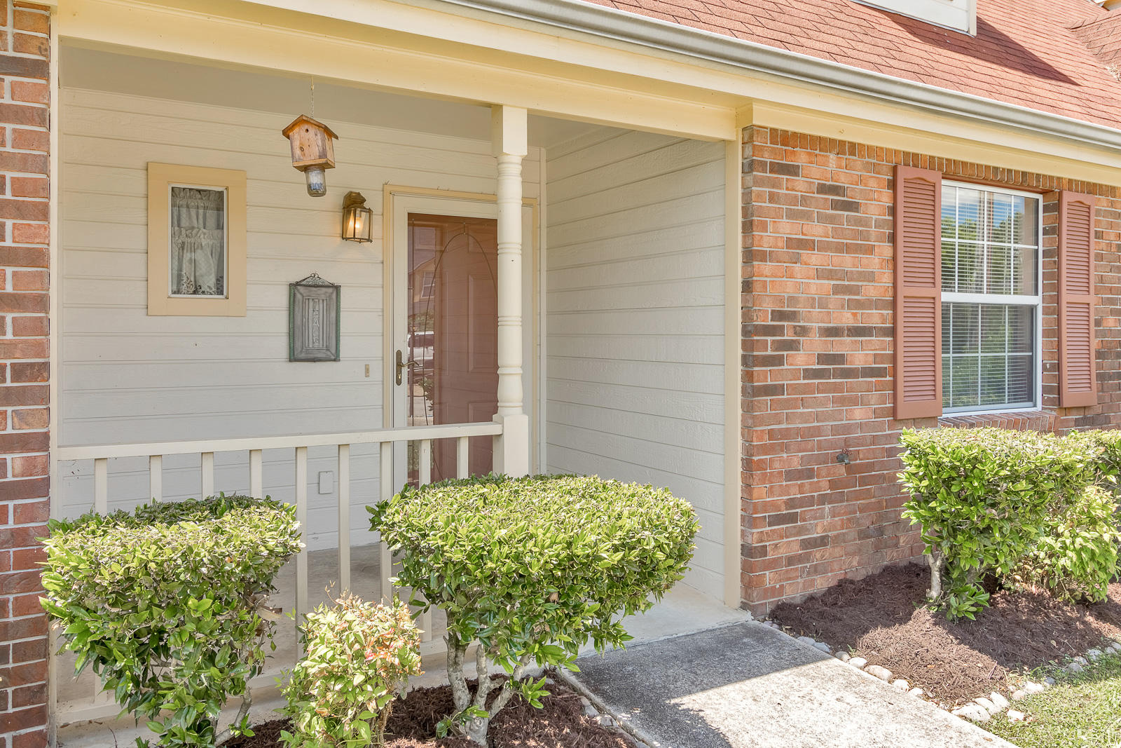 1115 Lenny Lane Chattanooga, TN 37421 - Photo 3 of 18 1115-Lenny-MLS-Photos-3