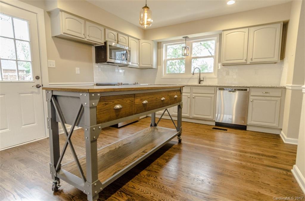 3906 Rea Road Charlotte, NC 28226 - Photo 12 of 24 Gallery Image 12