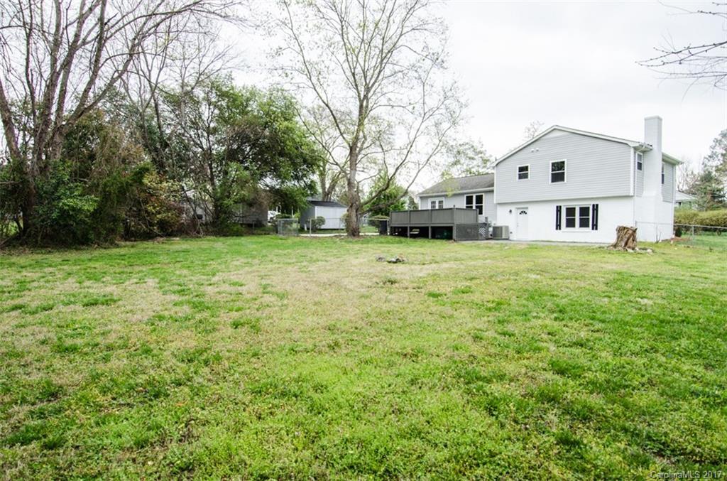 3906 Rea Road Charlotte, NC 28226 - Photo 5 of 24 Gallery Image 5