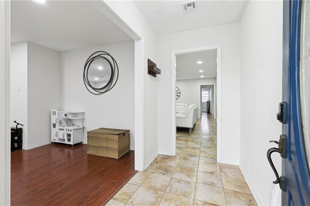 912 Sessions Lane Kenner, LA 70065 - Photo 3 of 21