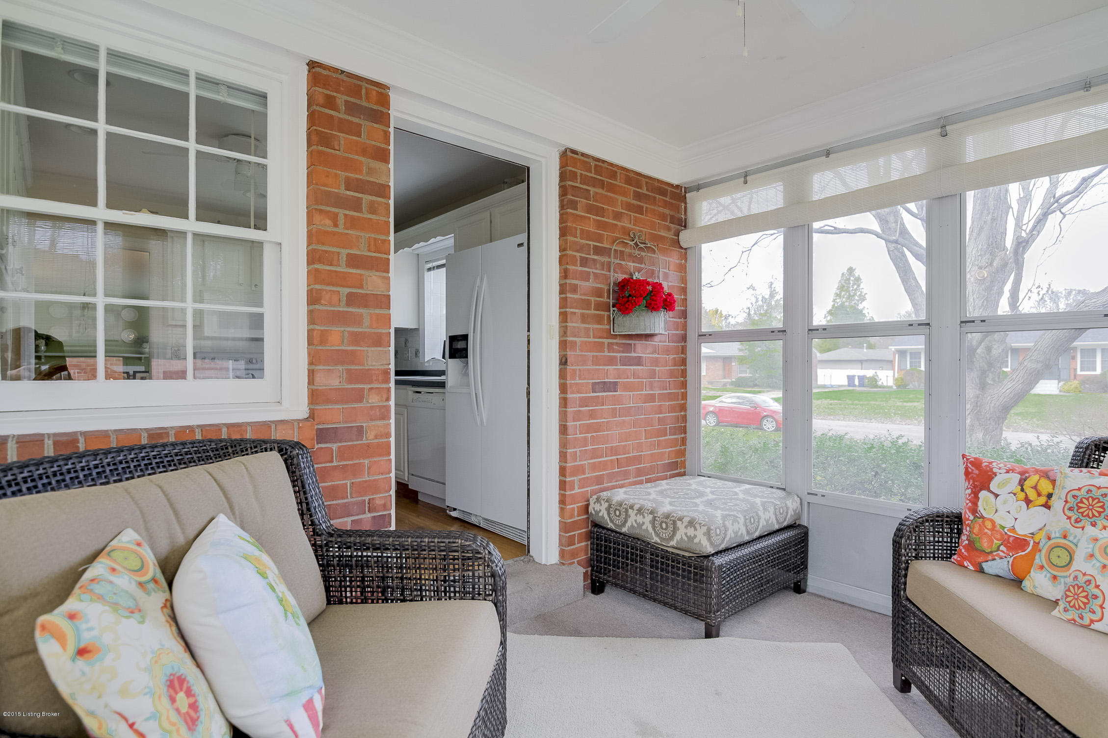 4308 Kinloch Road Louisville, KY 40207 - Photo 18 of 36 0038HDR