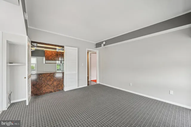 $79,000 | 3601 Clarks Lane, Unit 424, Baltimore, MD 21215