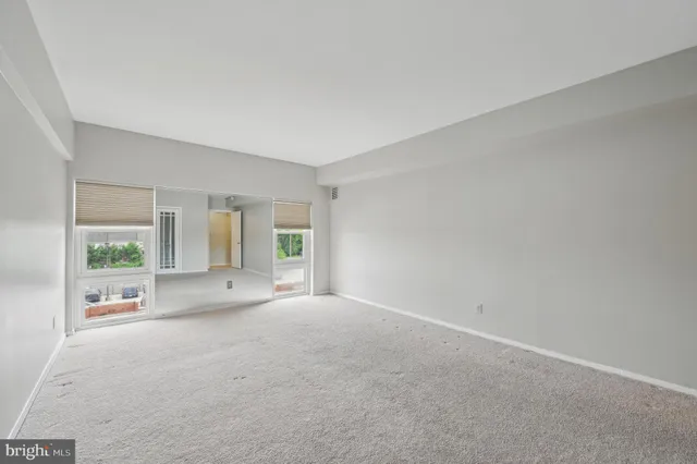 $79,000 | 3601 Clarks Lane, Unit 424, Baltimore, MD 21215