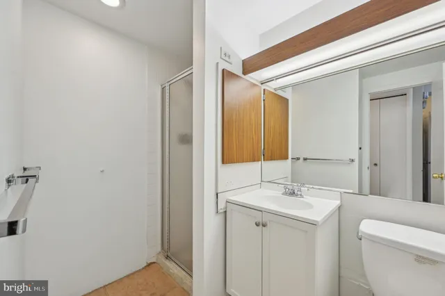 $79,000 | 3601 Clarks Lane, Unit 424, Baltimore, MD 21215