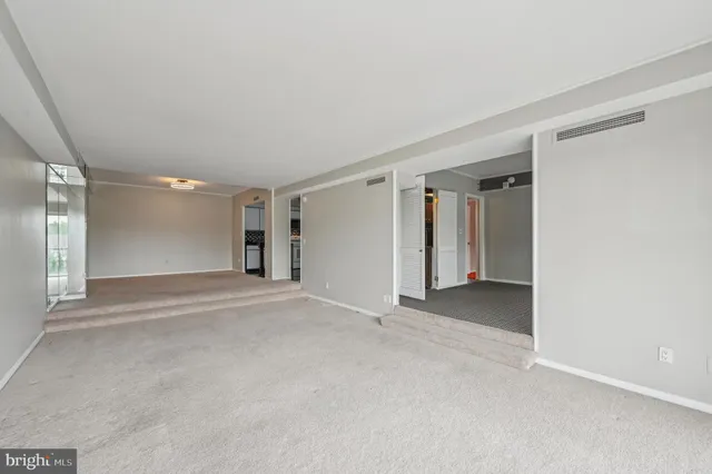 $79,000 | 3601 Clarks Lane, Unit 424, Baltimore, MD 21215