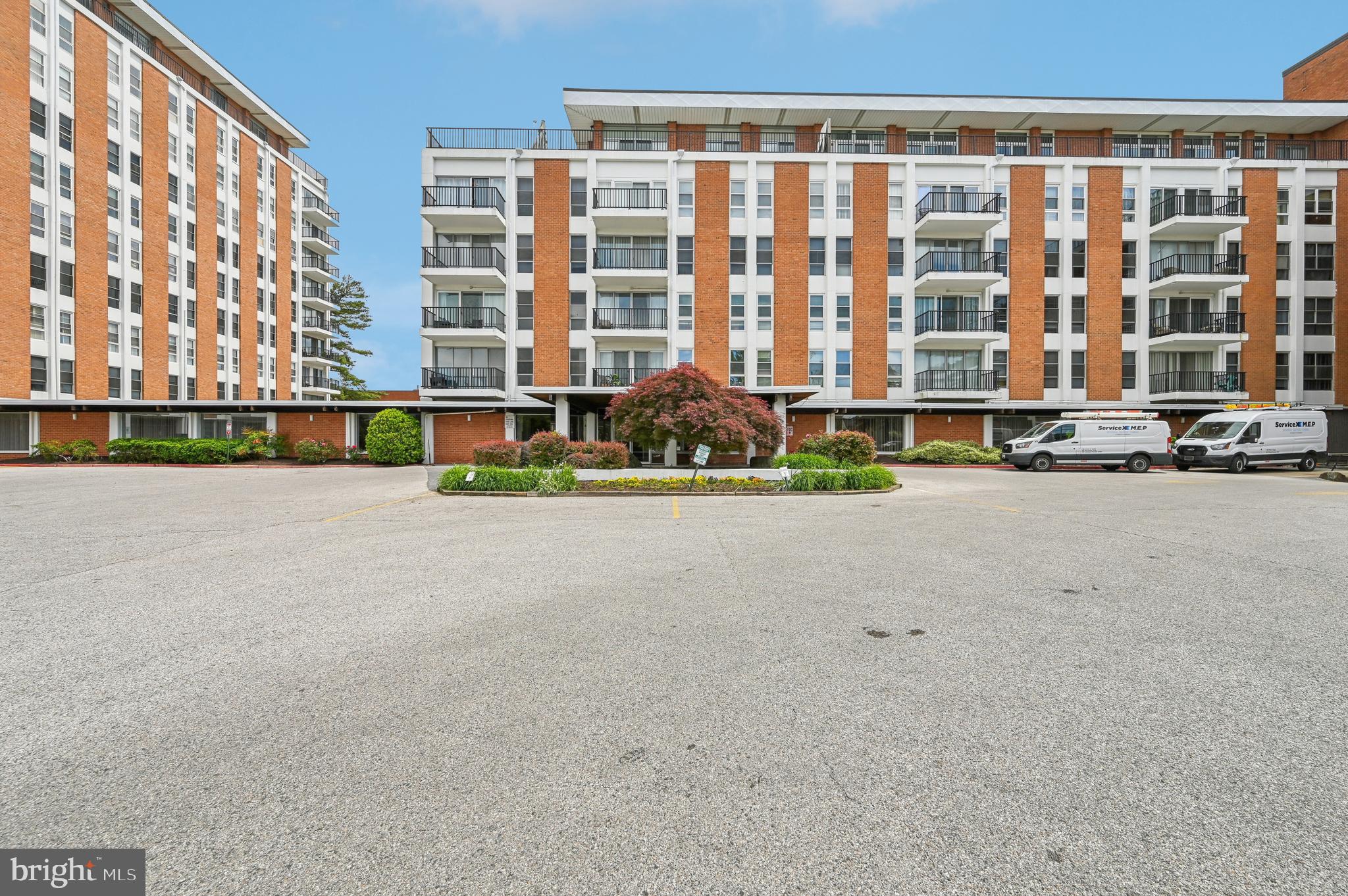 3601 Clarks Lane, Unit 424 Baltimore, MD 21215 - Photo 37 of 38 Building Exterior