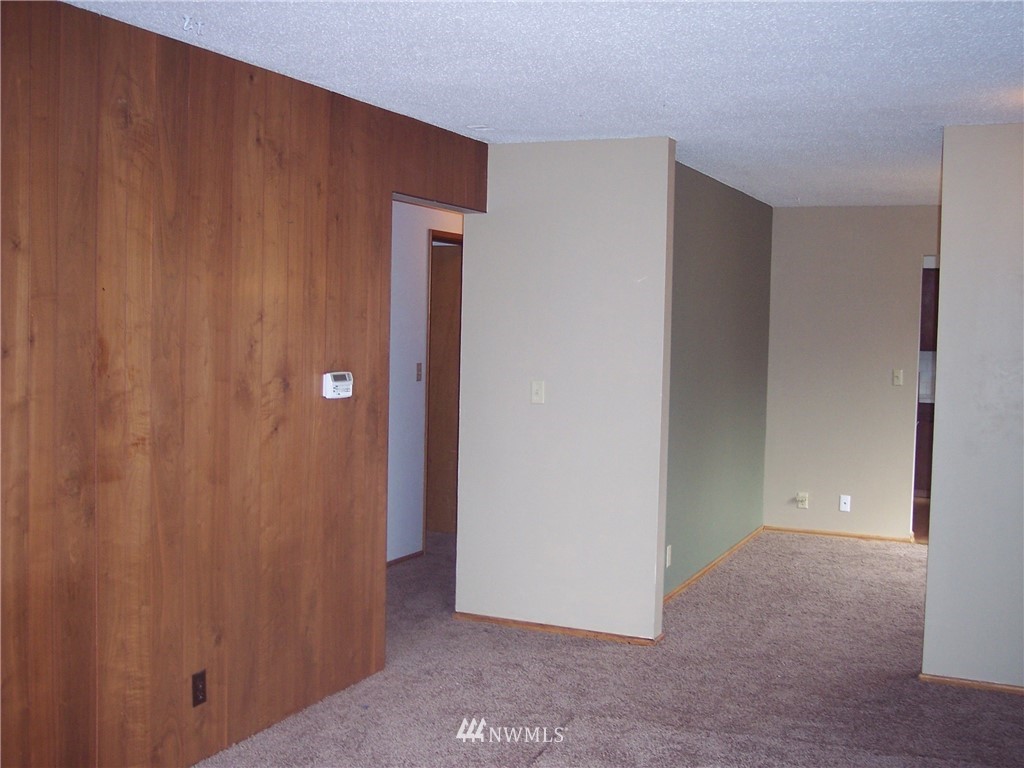 1912 Perry Avenue Bremerton, WA 98310 - Photo 11 of 20 Gallery Image 11