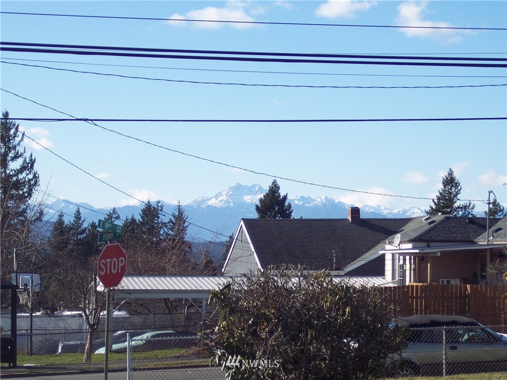 1912 Perry Avenue Bremerton, WA 98310 - Photo 5 of 20 Gallery Image 5