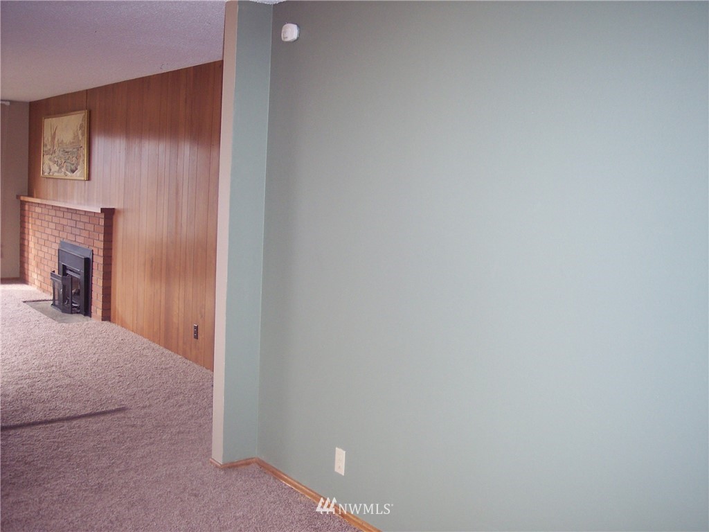 1912 Perry Avenue Bremerton, WA 98310 - Photo 8 of 20 Gallery Image 8