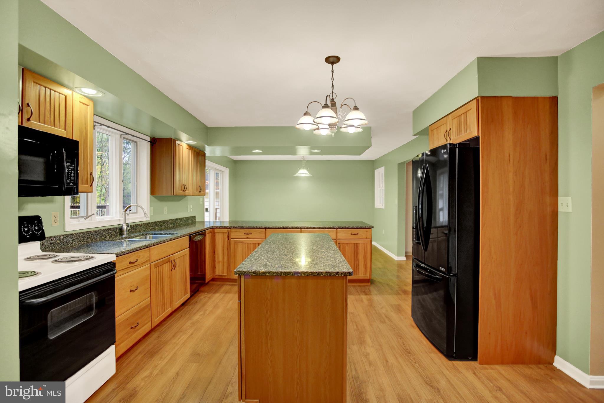 972 Locust Grove Road Middletown, PA 17057 - Photo 16 of 48 Gallery Image 16