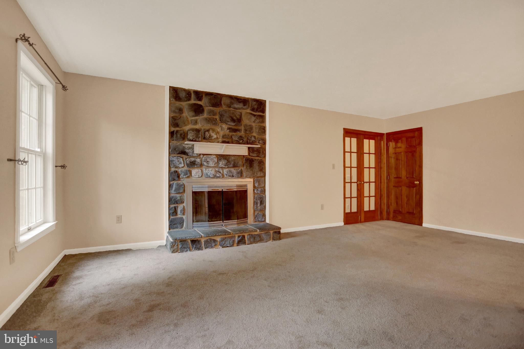 972 Locust Grove Road Middletown, PA 17057 - Photo 6 of 48 Gallery Image 6