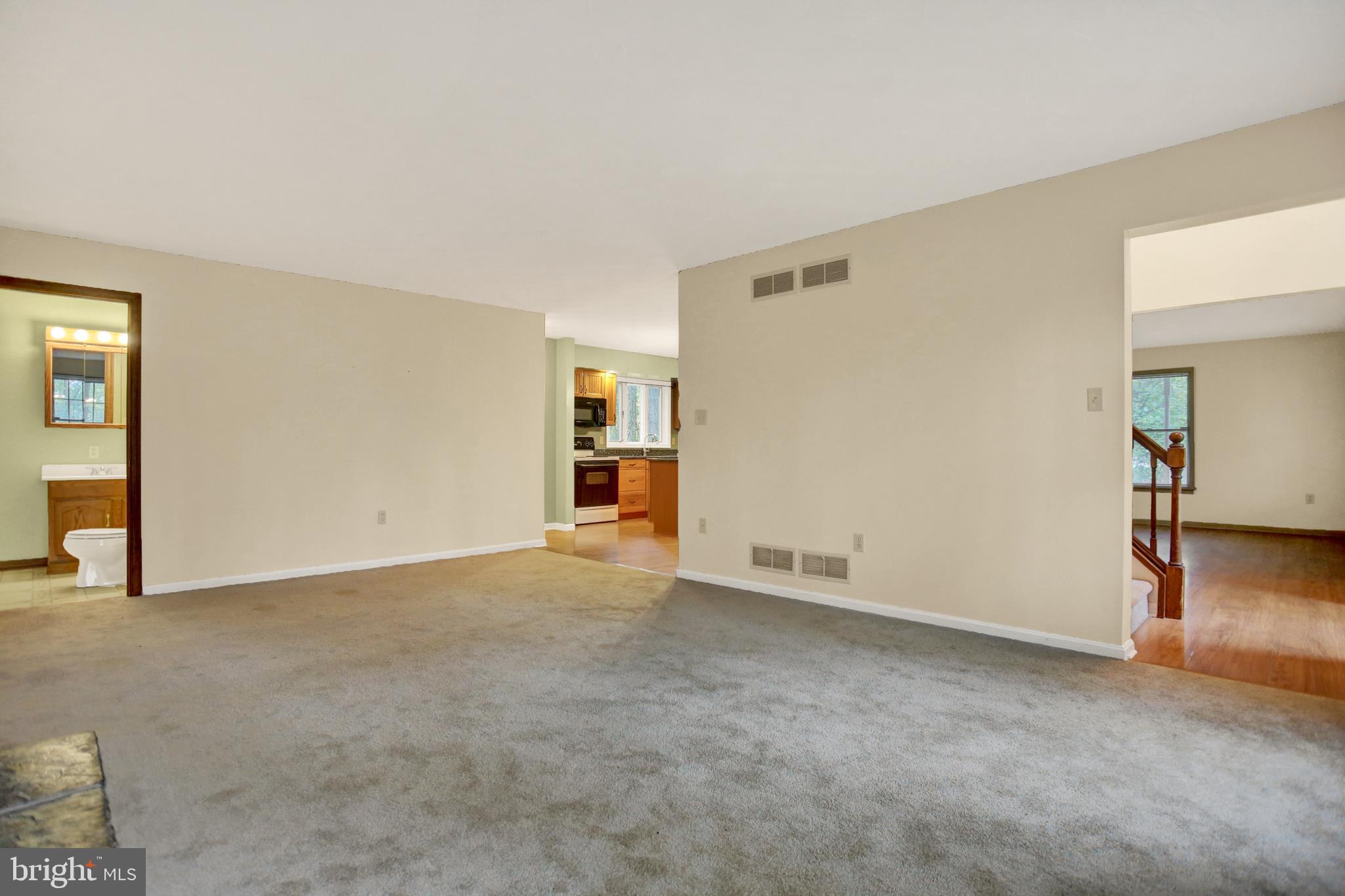 972 Locust Grove Road Middletown, PA 17057 - Photo 8 of 48 Gallery Image 8