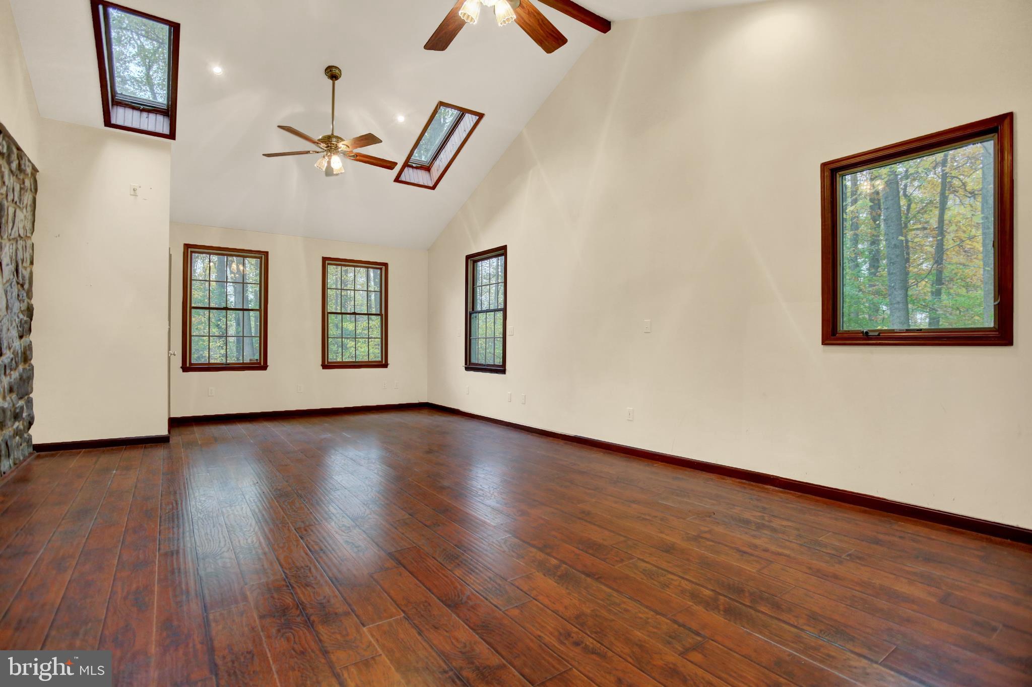 972 Locust Grove Road Middletown, PA 17057 - Photo 10 of 48 Gallery Image 10