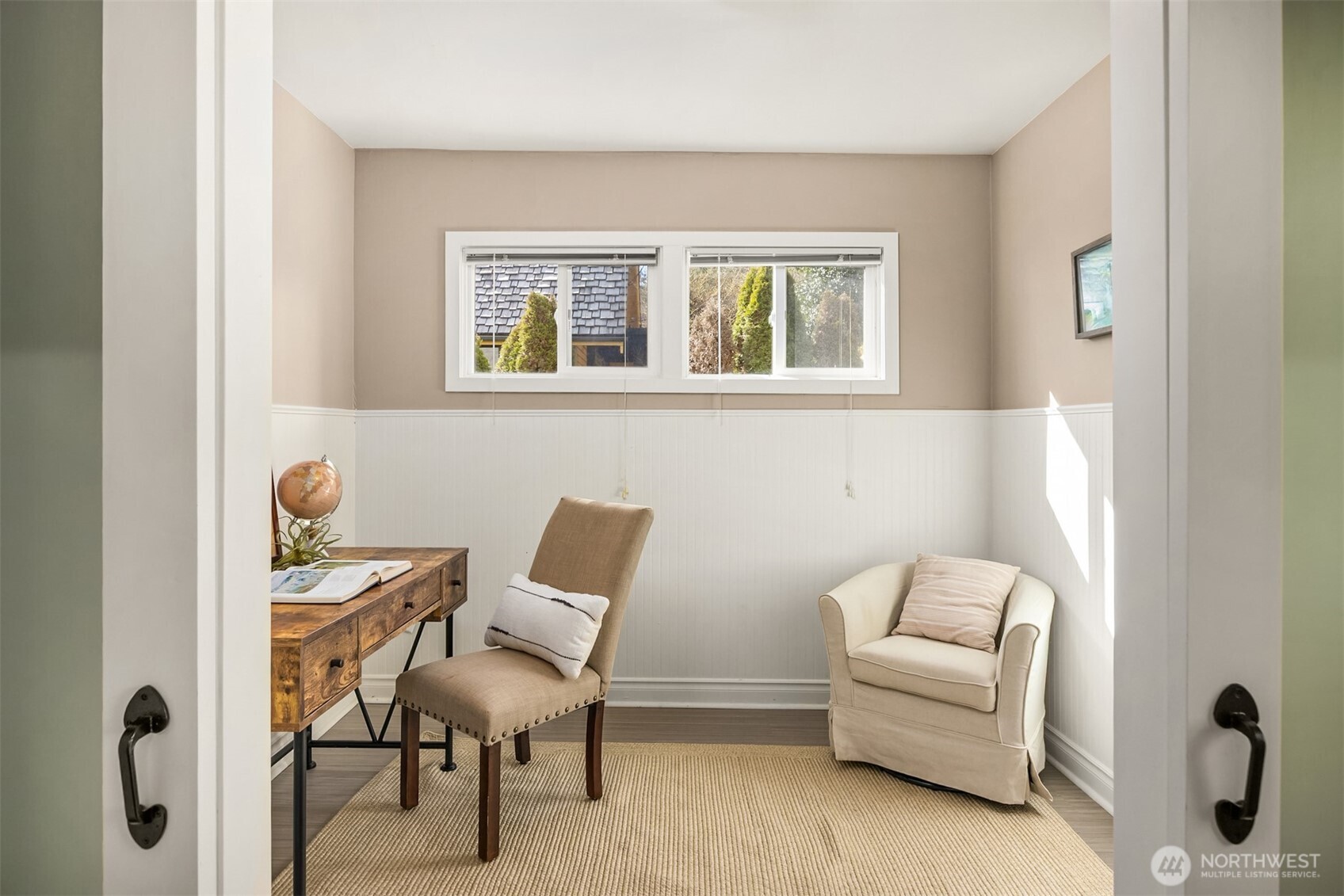 5430 Rockaway Beach Road Northeast Bainbridge Island, WA 98110 - Photo 18 of 40