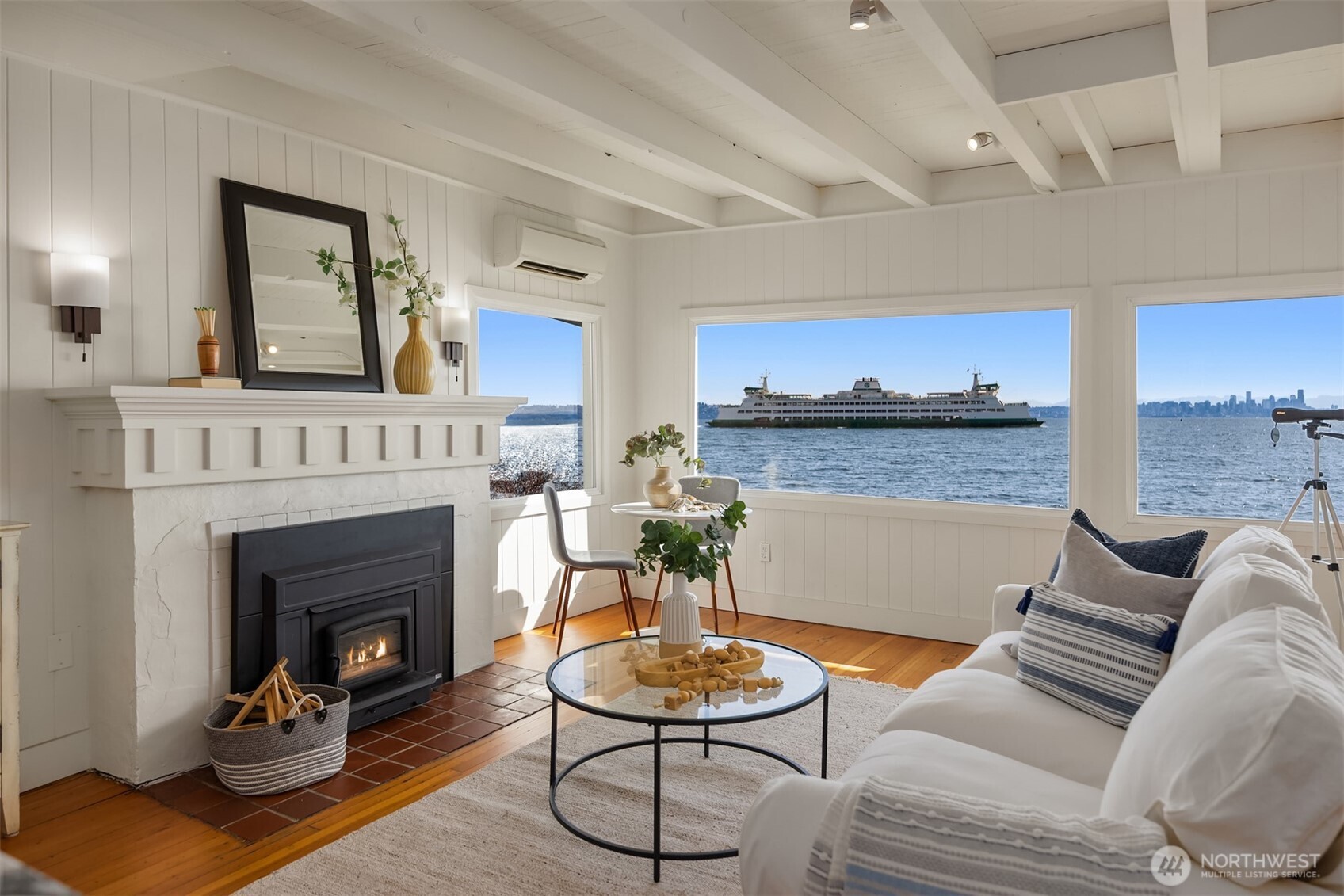 5430 Rockaway Beach Road Northeast Bainbridge Island, WA 98110 - Photo 2 of 40
