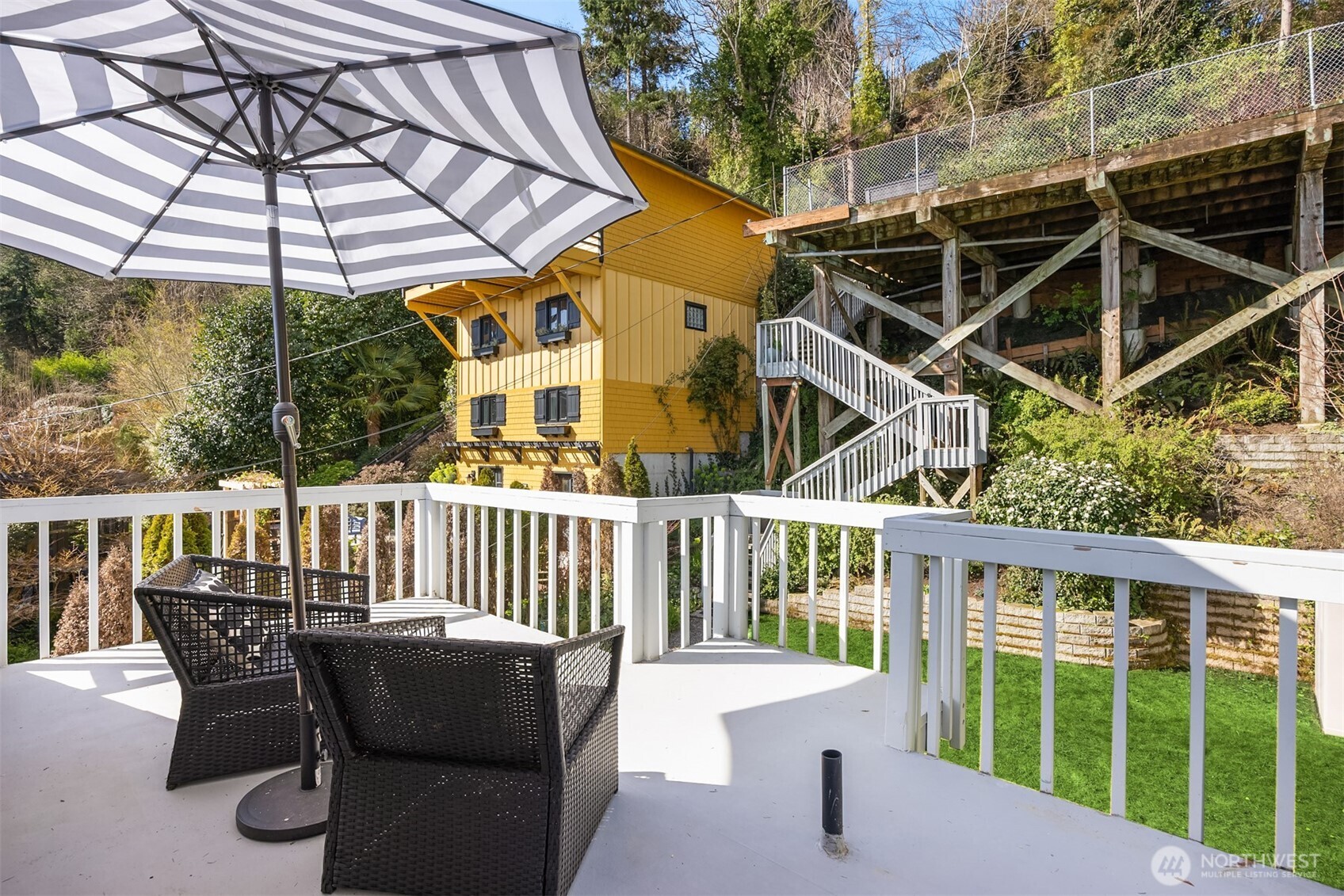 5430 Rockaway Beach Road Northeast Bainbridge Island, WA 98110 - Photo 27 of 40