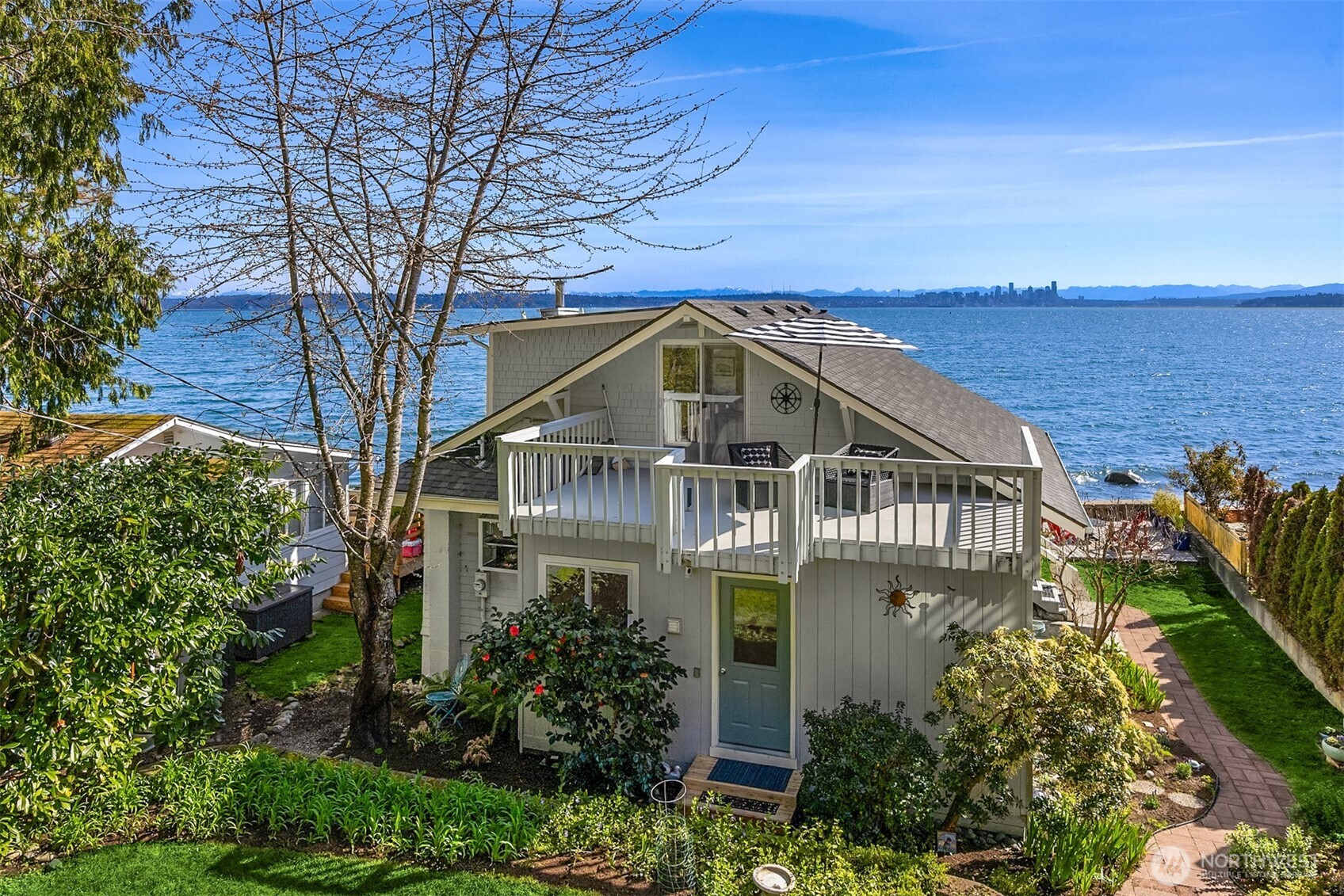 5430 Rockaway Beach Road Northeast Bainbridge Island, WA 98110 - Photo 28 of 40