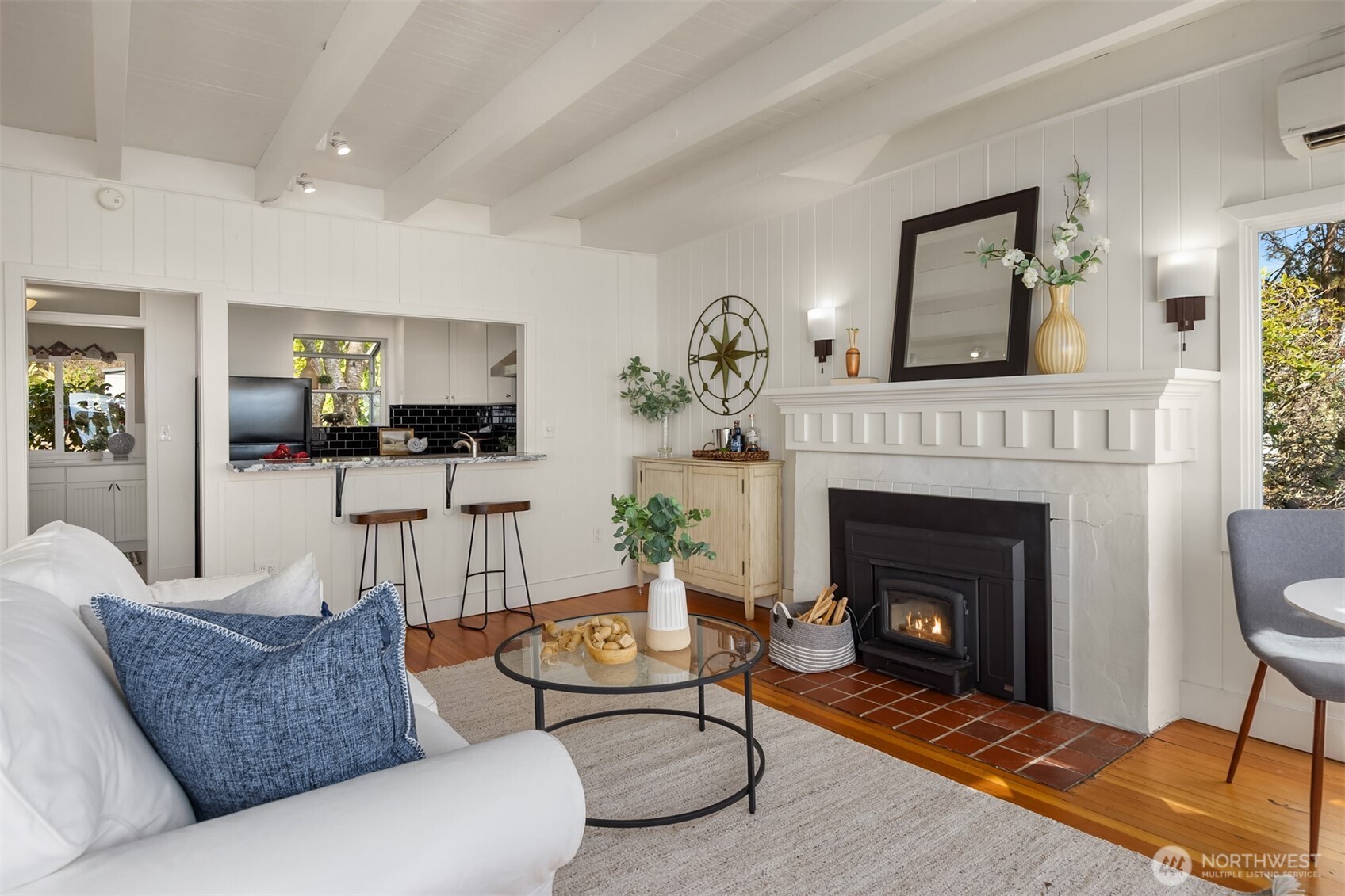5430 Rockaway Beach Road Northeast Bainbridge Island, WA 98110 - Photo 10 of 40
