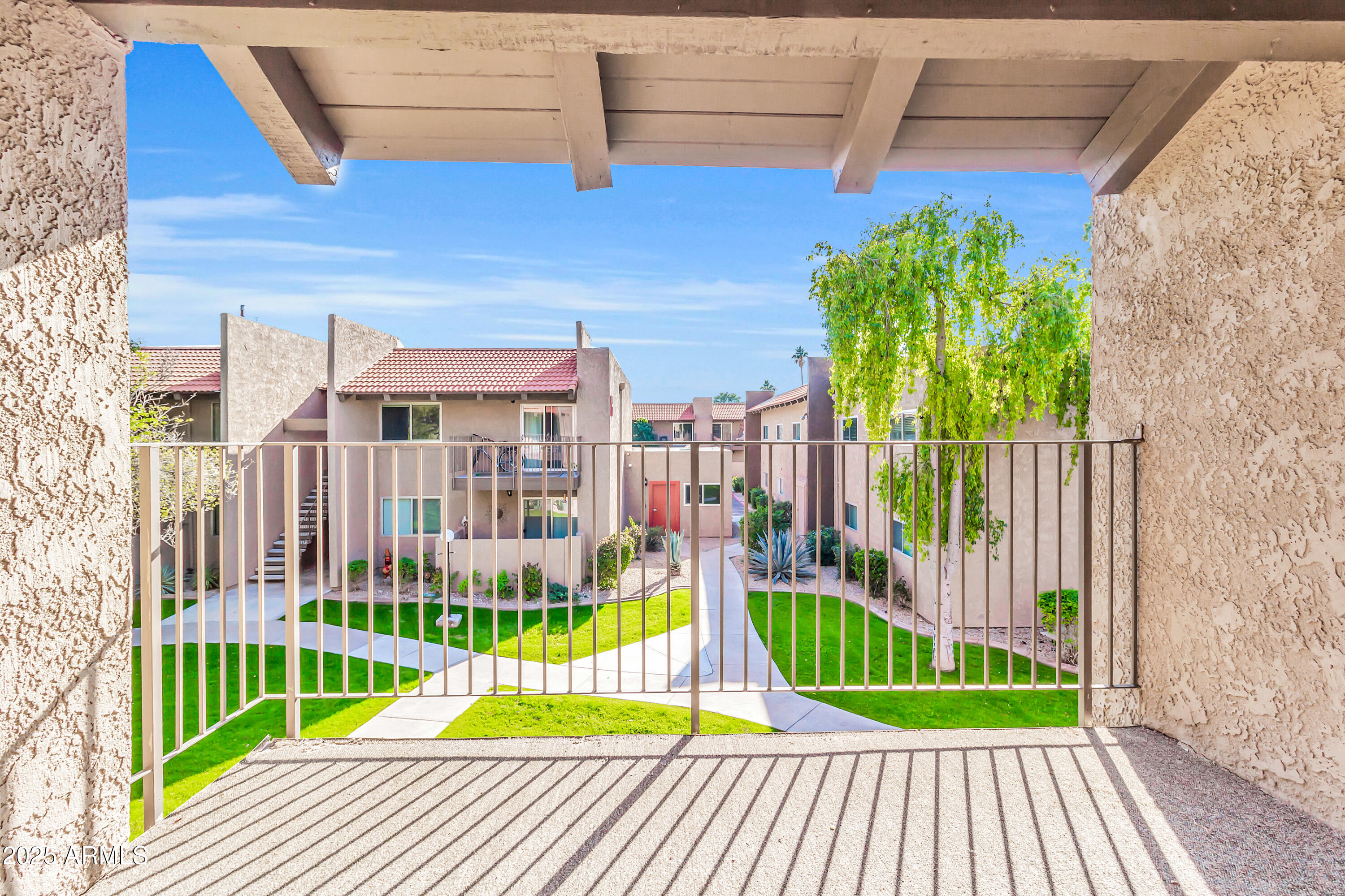 5525 East Thomas Road, Unit F9 Phoenix, AZ 85018 - Photo 45 of 48 a view of front door with small yard