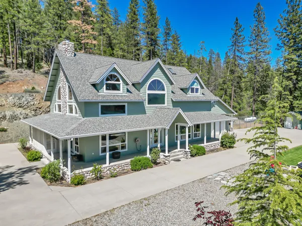 $825,000 | 211 Strope Creek Road, Trinity Center, CA 96091