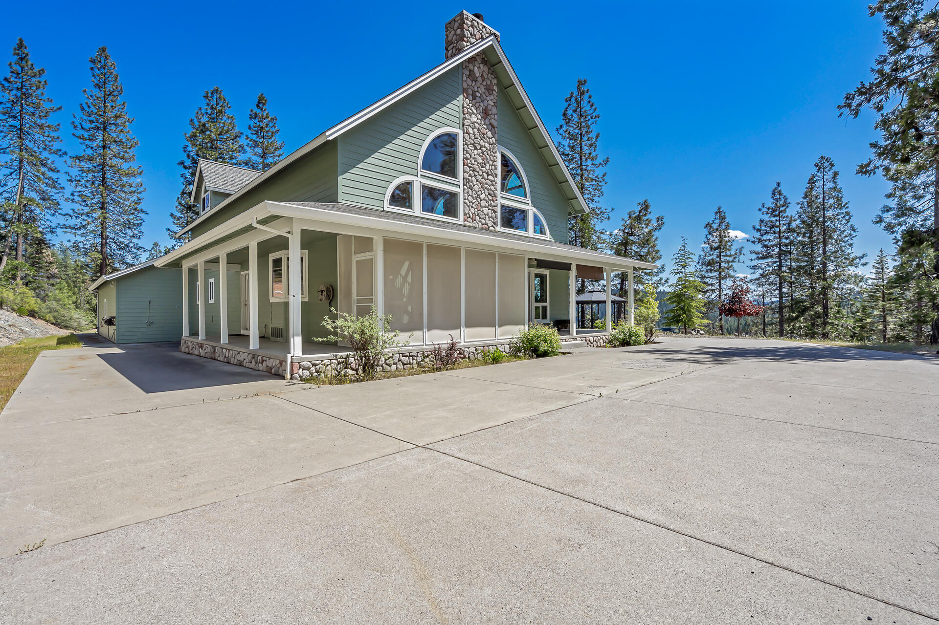 211 Strope Creek Road Trinity Center, CA 96091 - Photo 23 of 50 House