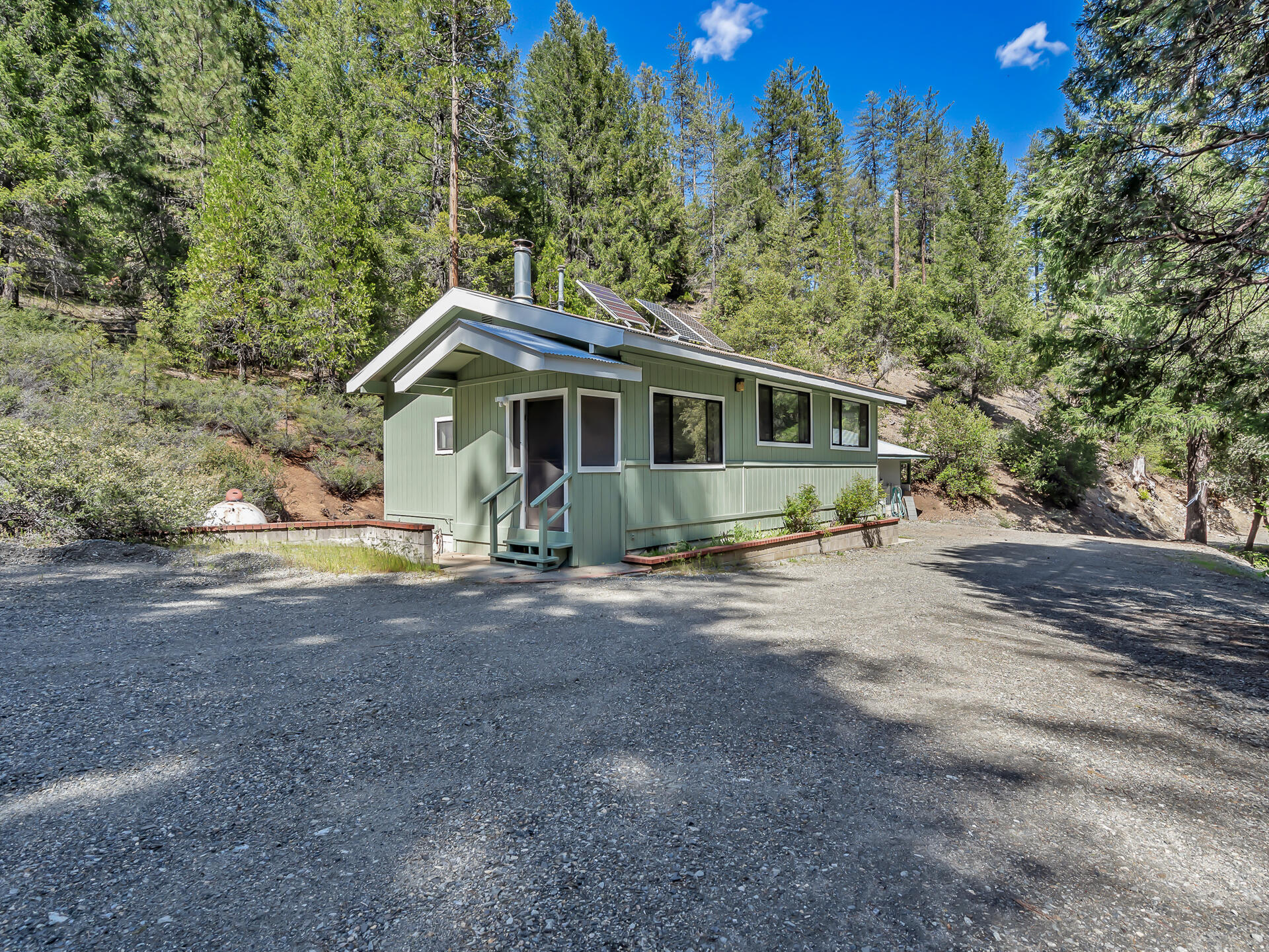 211 Strope Creek Road Trinity Center, CA 96091 - Photo 36 of 50 Guest House