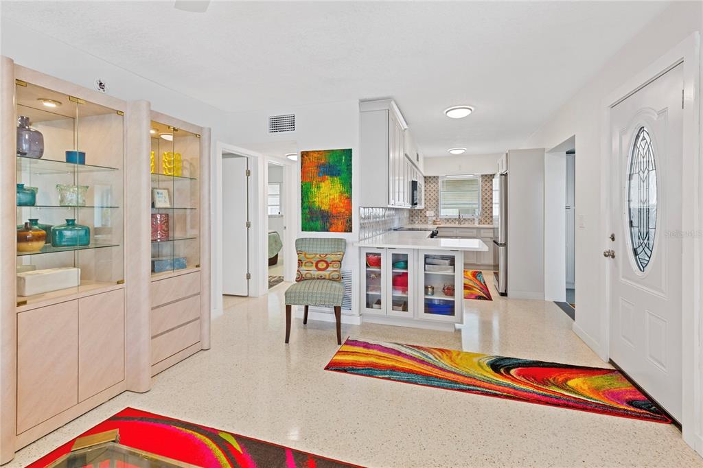 250 Rosery Road Northwest, Unit 280 Largo, FL 33770 - Photo 7 of 19