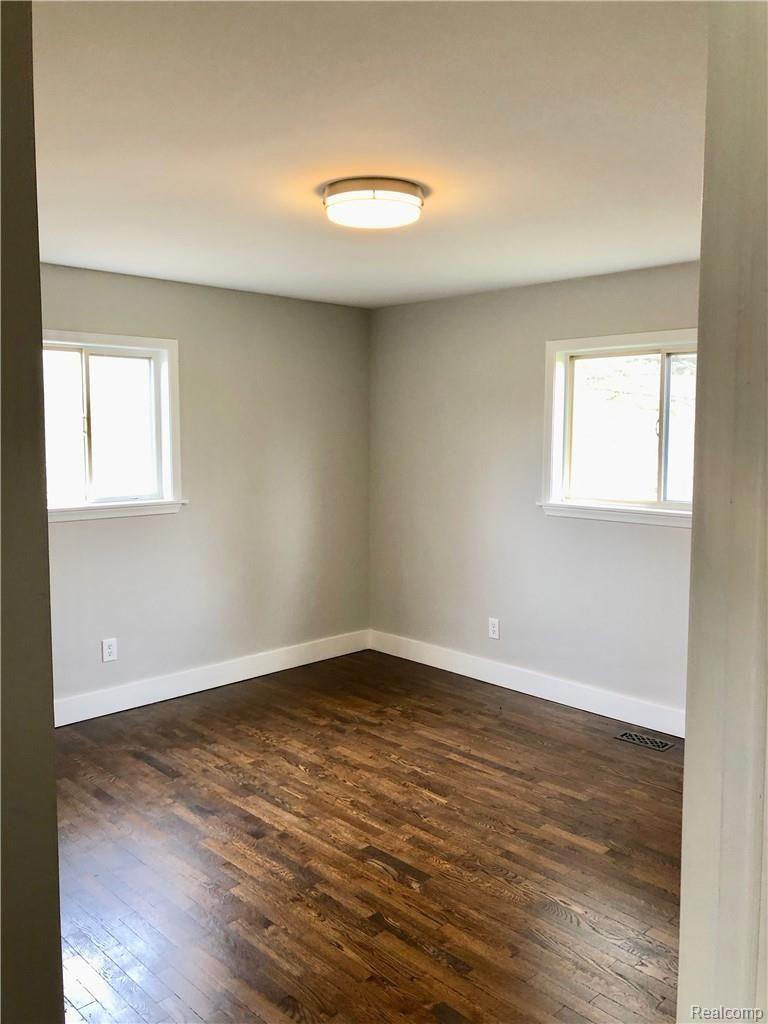 4335 Calkins Road Dryden, MI 48428 - Photo 9 of 23 IMG_5195.jpeg