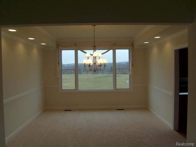 8507 Trail Ridge Dexter, MI 48130 - Photo 3 of 23 8507 DINING RM