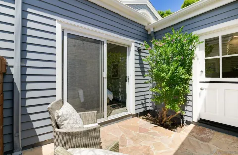 $1,575,000 | 7111 Linden Terrace, Carlsbad, CA 92011