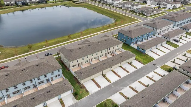 $2,700 | 17538 Northlake Grv Drive, Winter Garden, FL 34787