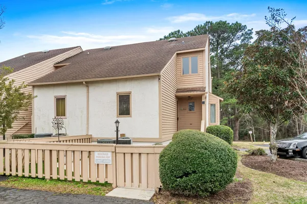 $2,200 | 4088 Fairway Lakes Drive, Myrtle Beach, SC 29577