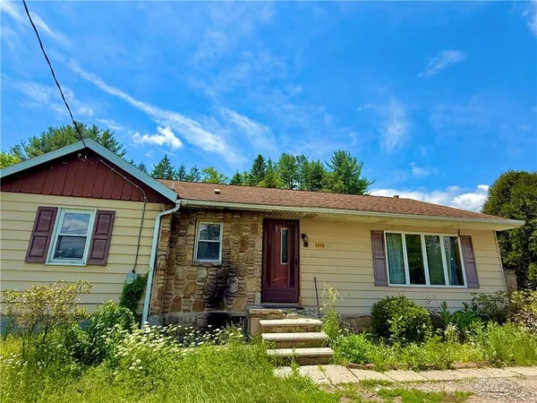 $54,900 | 1310 Camp Drive, Windber, PA 15963