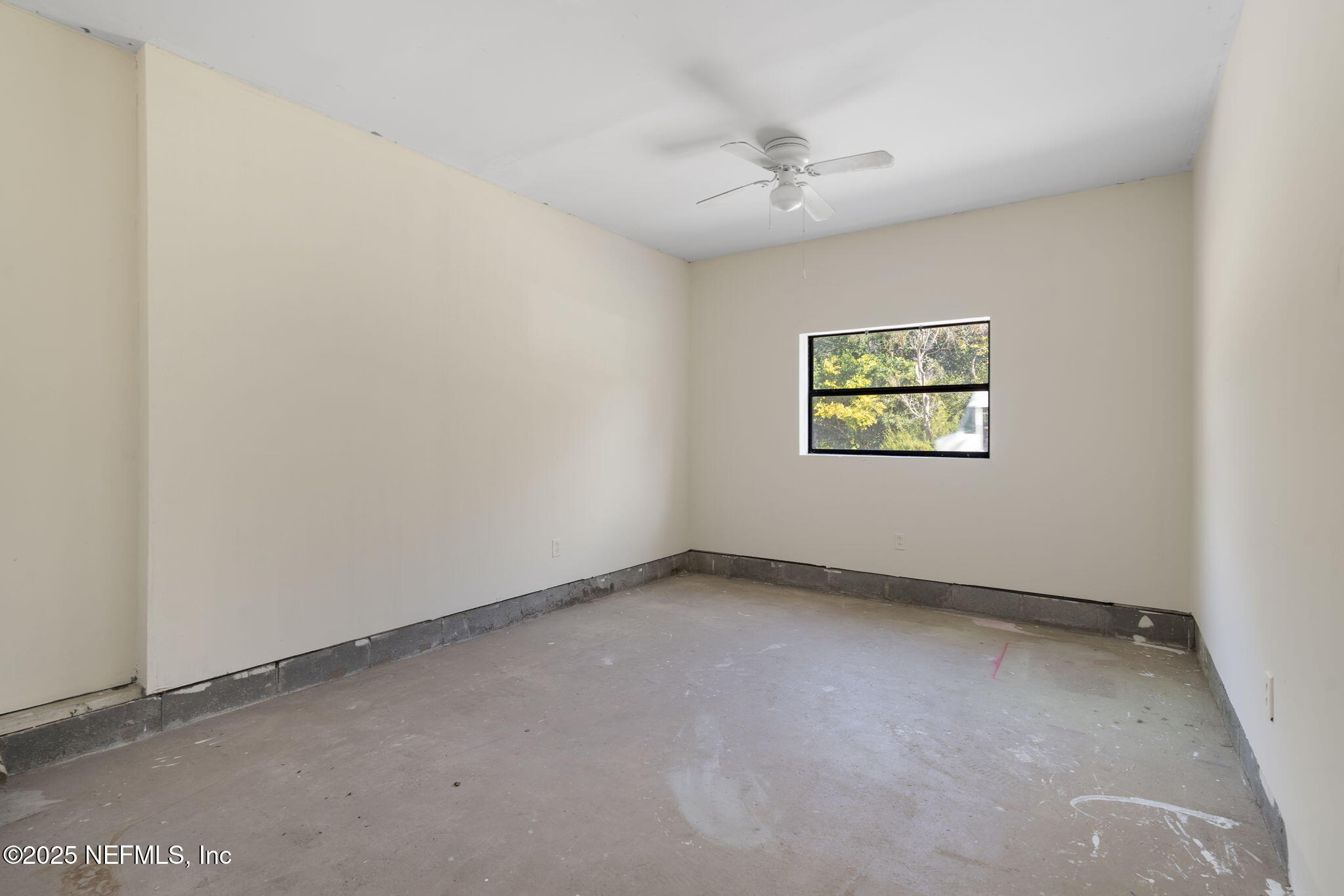848 Queen Road St. Augustine, FL 32086 - Photo 14 of 28 33-web-or-mls-DSC01121