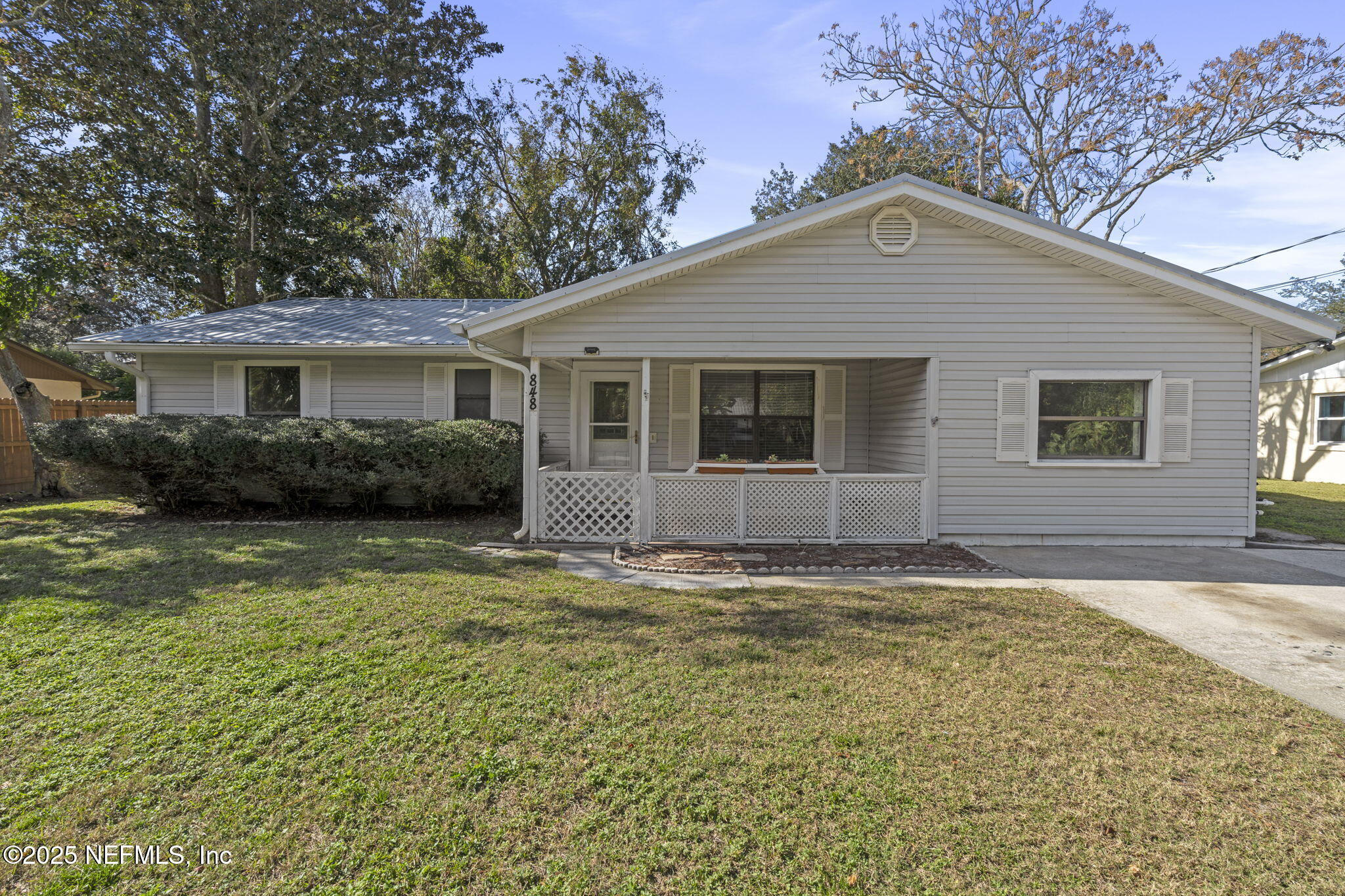 848 Queen Road St. Augustine, FL 32086 - Photo 3 of 28 15-web-or-mls-DSC01034